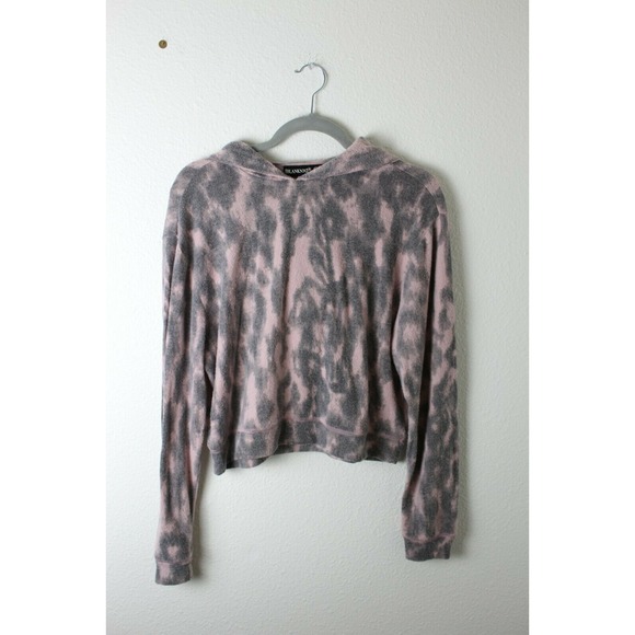 BlankNYX Tops - BlankNYX‎ Pink Black Leopard Print Cropped Long Sleeve Hoodie Sz XS